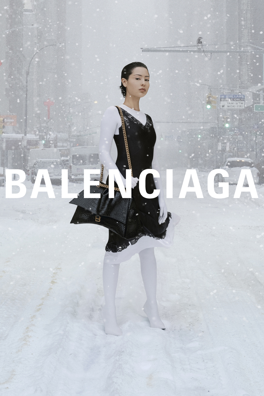Ким Кардашьян снялась в зимней кампании Balenciaga (фото 6)