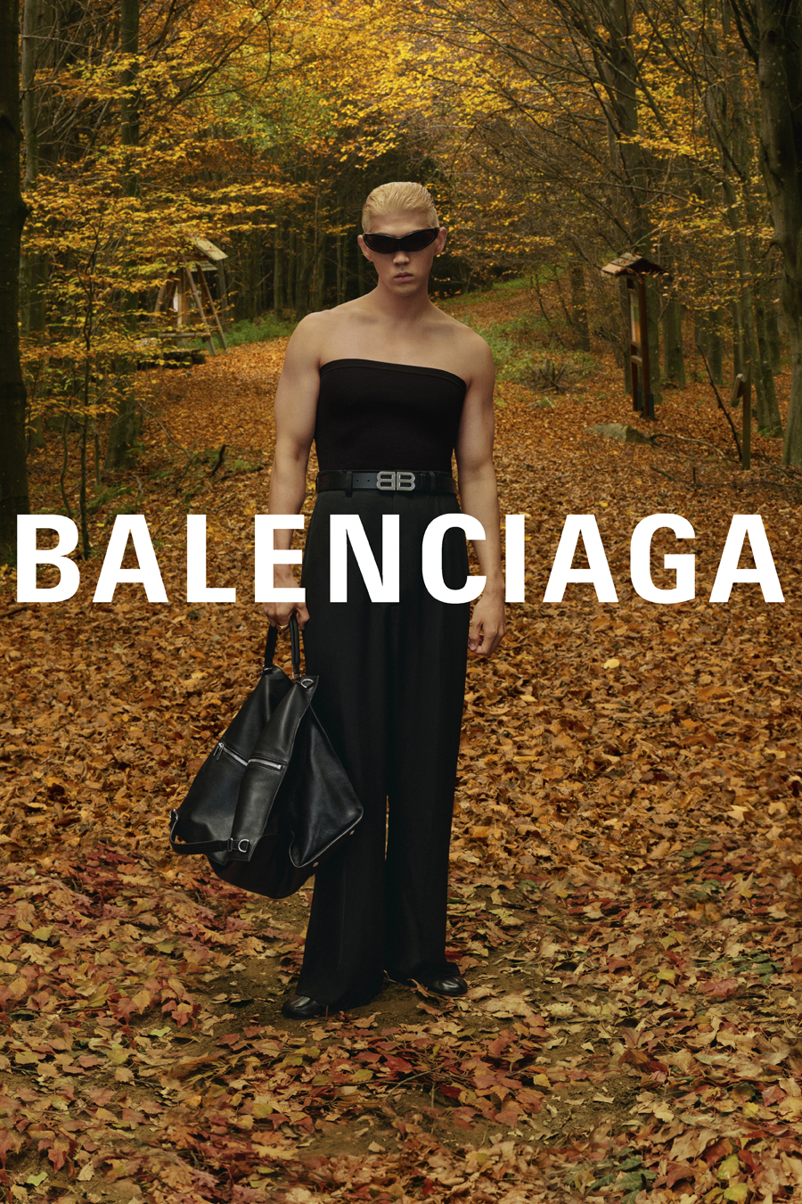 Ким Кардашьян снялась в зимней кампании Balenciaga (фото 4)