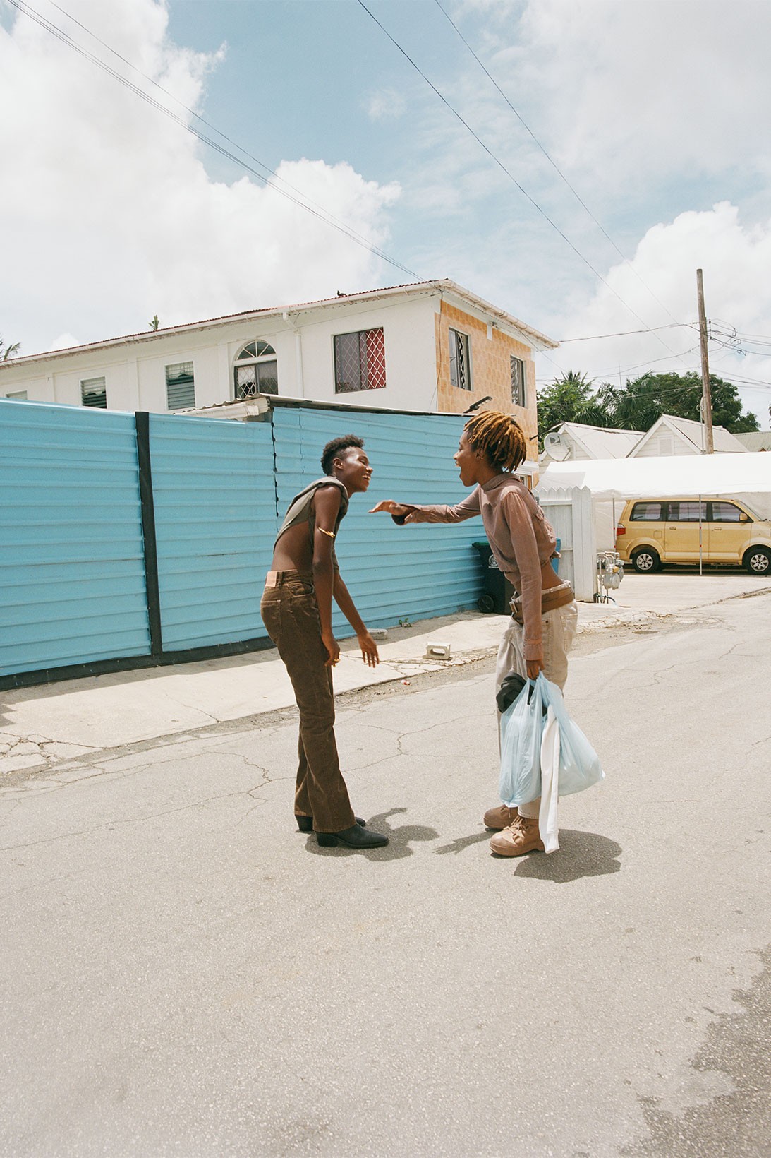 Съемки новой рекламной кампании Acne Studios прошли в Барбадосе (фото 1)