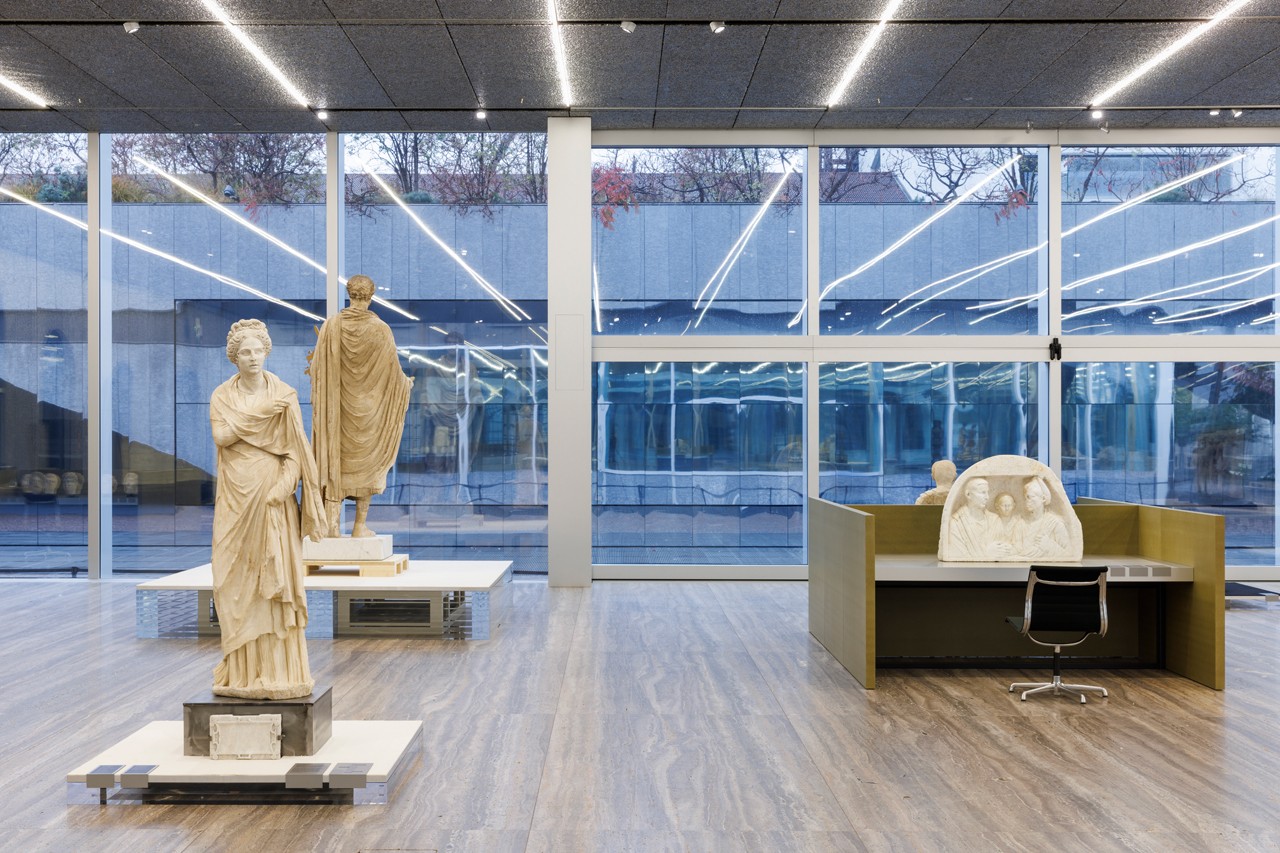 В Fondazione Prada открылась выставка греческо-римской культуры (фото 3)
