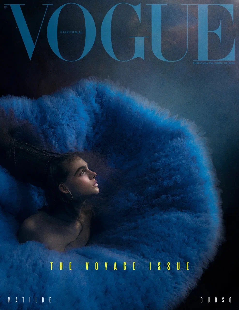 Фото дня: июньская обложка «Vogue Португалия» (фото 1)