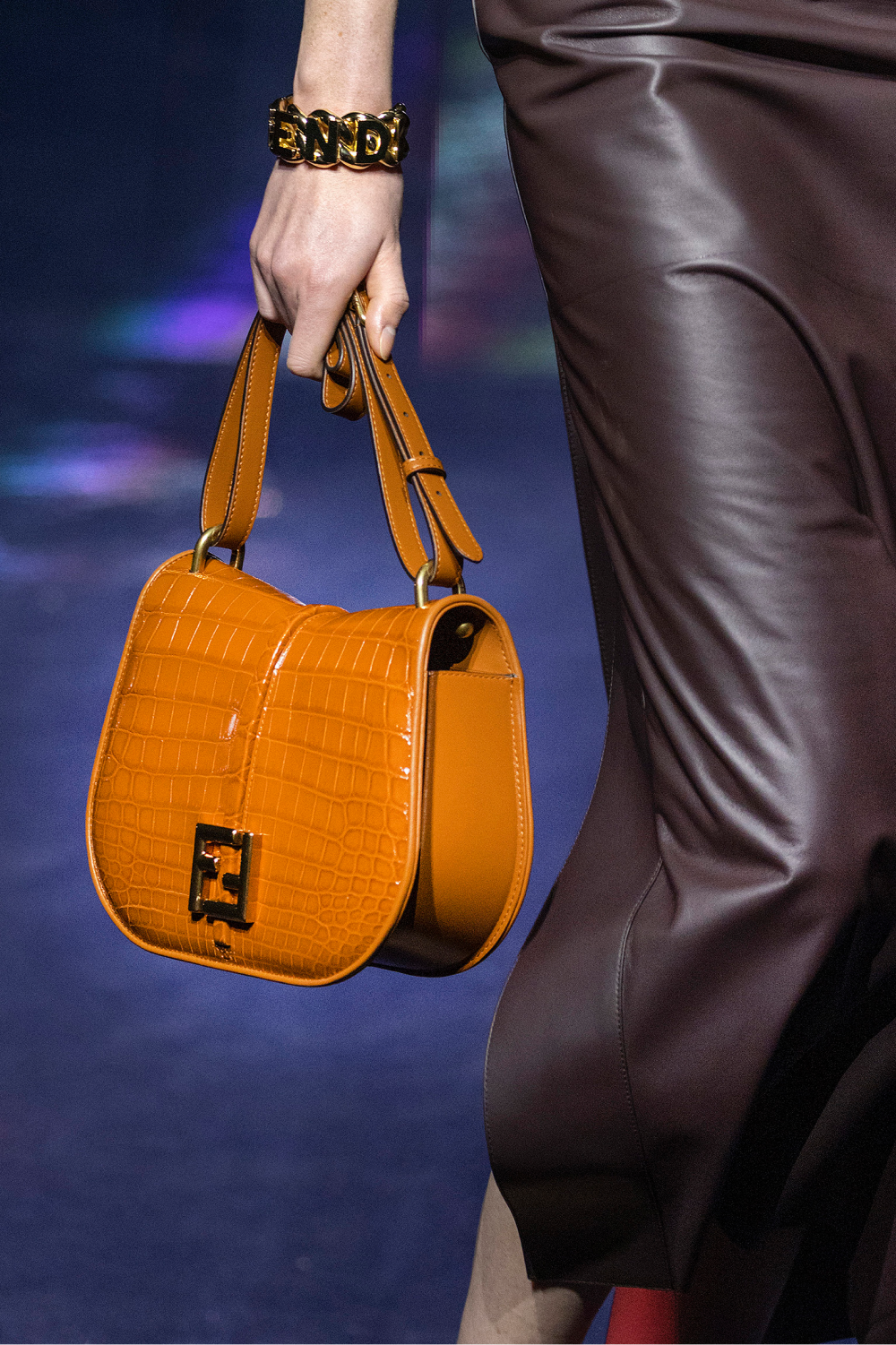 Fendi показал новую модель сумки C'mon (фото 3)