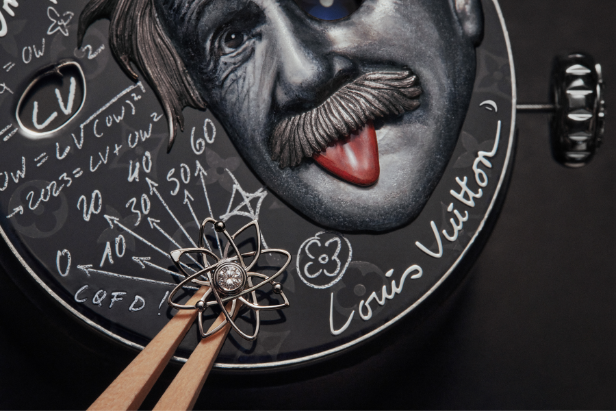 Louis Vuitton выпустил часы с изображением Альберта Эйнштейна (фото 8)