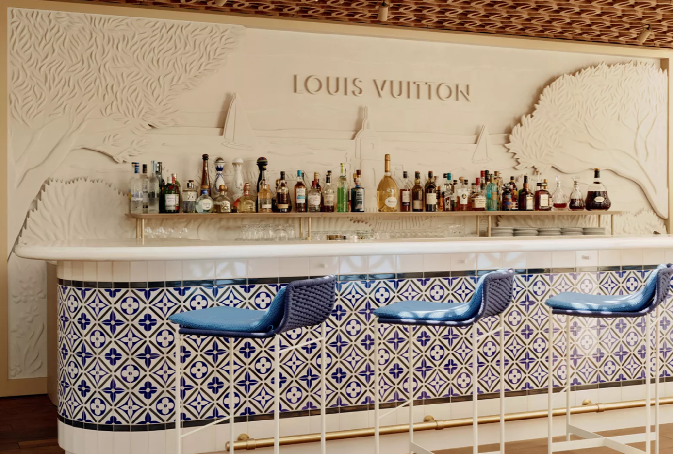 В Сен-Тропе открылось кафе Louis Vuitton (фото 2)