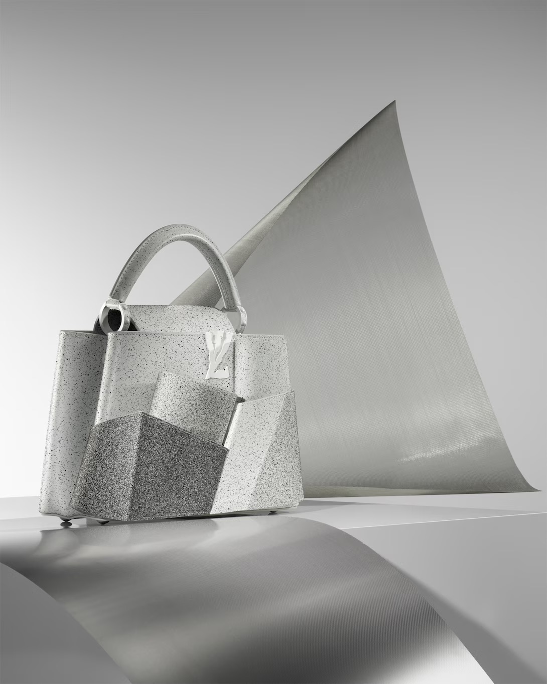Louis Vuitton представил коллаборацию с архитектором Фрэнком Гери (фото 1)