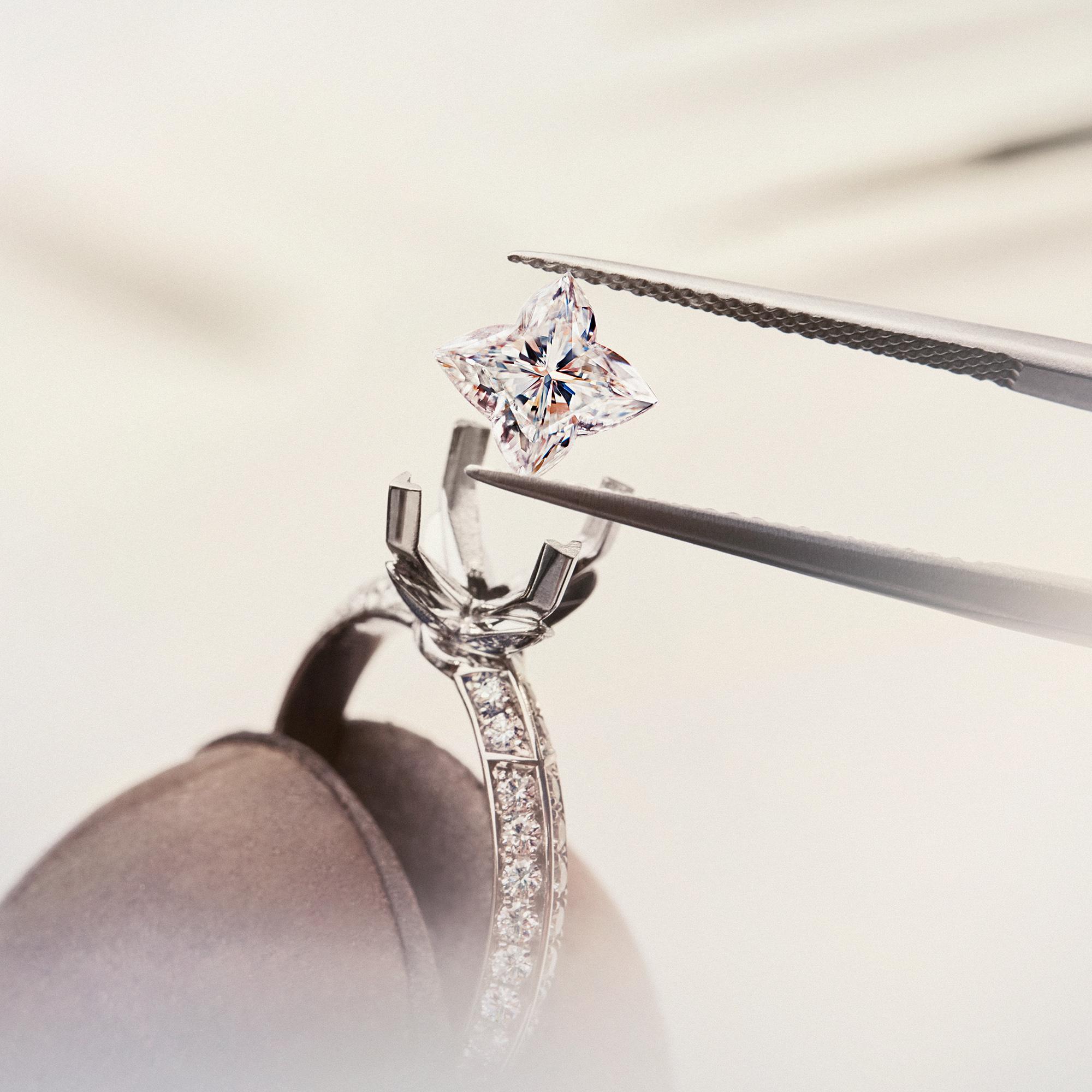Louis Vuitton запускает линию LV Diamonds (фото 2)