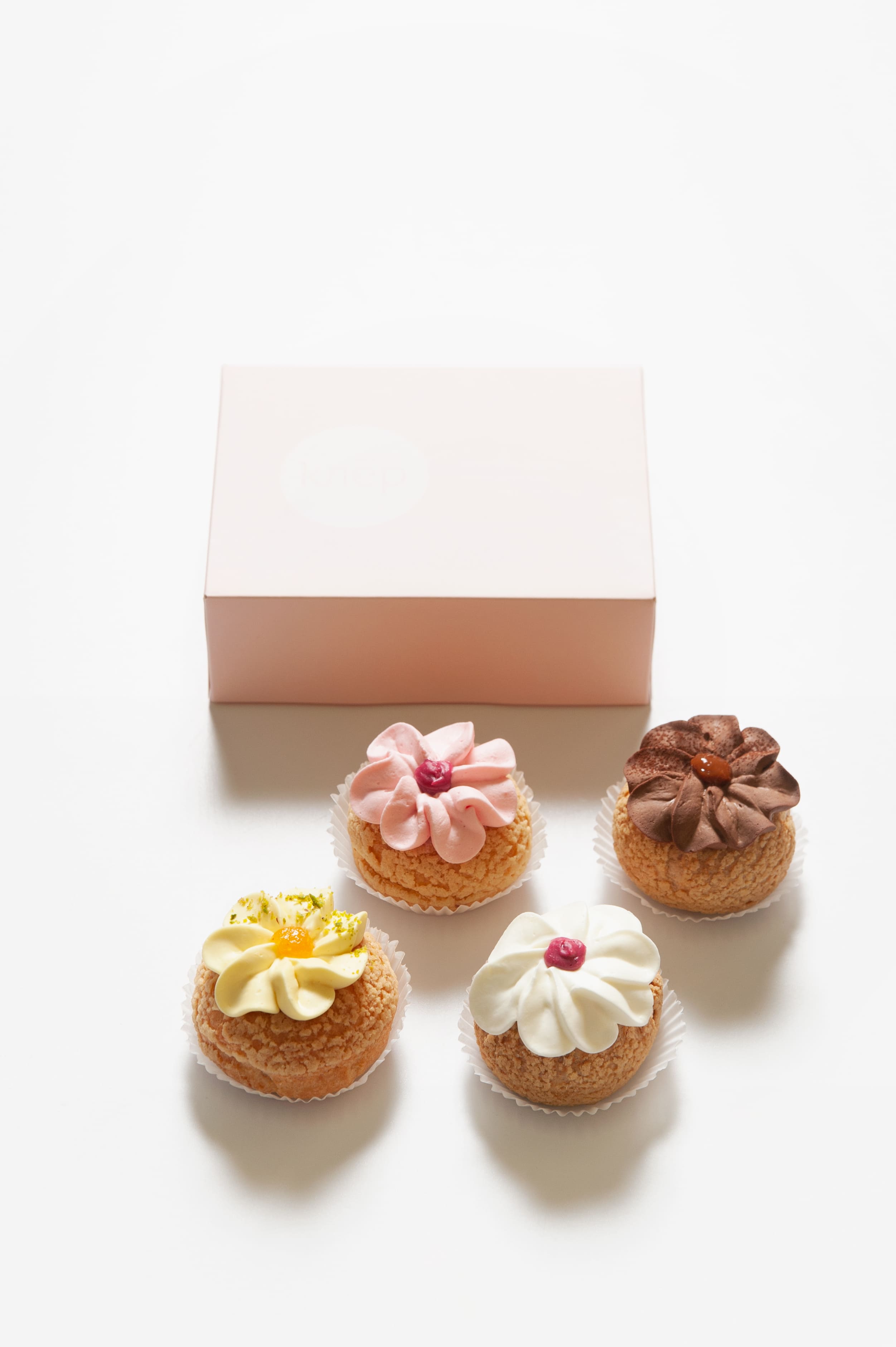 ​Новости ресторанов: десерт в виде горы Фудзи, печенье из первоцветов и карамельная бабка (фото 4)