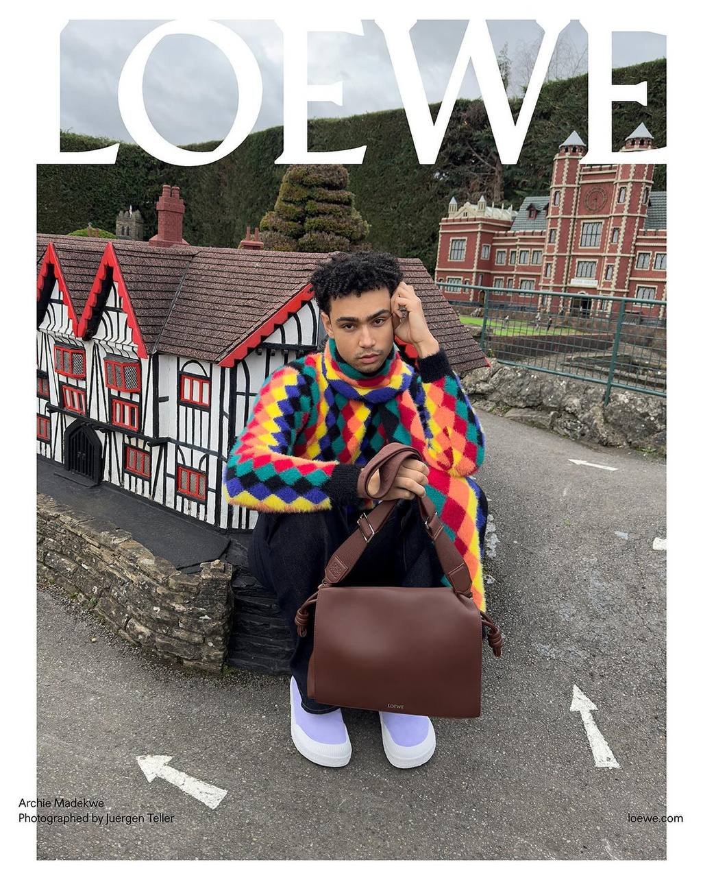 Loewe показал рекламную кампанию новой осенне-зимней коллекции | BURO.