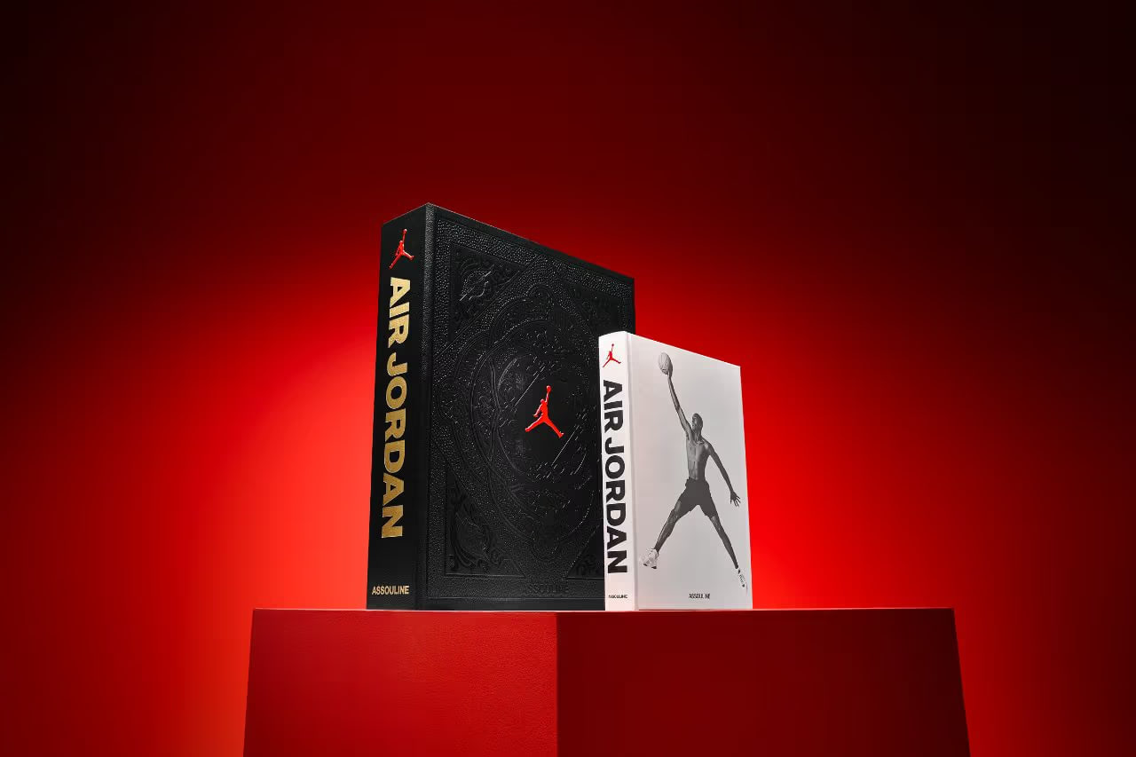 Издательство Assouline выпустило книгу в честь 40-летия бренда