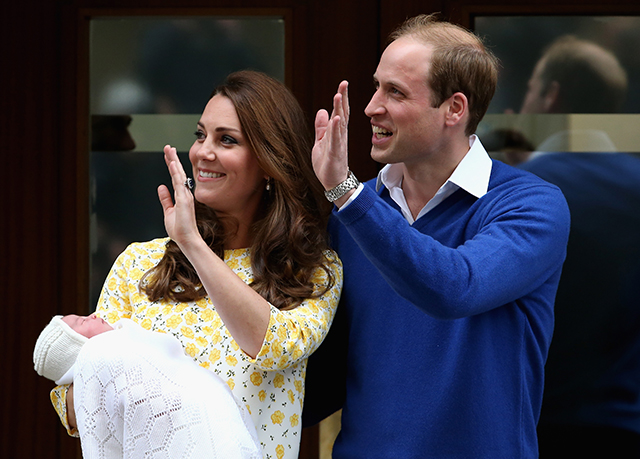 Принц Уильям и герцогиня Кэтрин показали дочь (фото 1)
