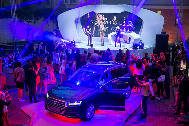 Презентация Audi Q7 на Новой сцене Александринского театра (фото 8)