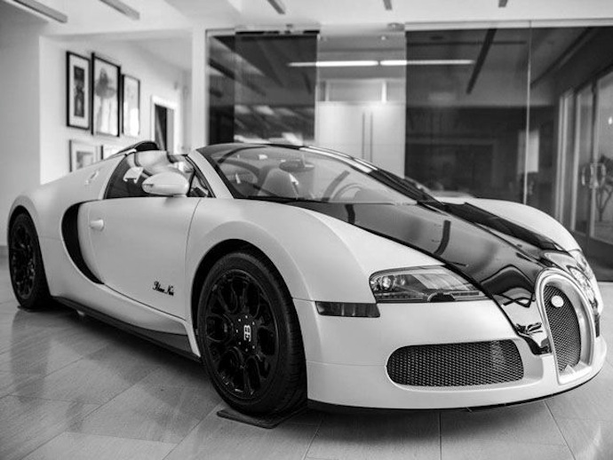 Bugatti Veyron BURO