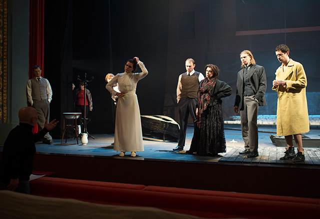 Спектакль недели: "Бесприданница" в Театре Маяковского (фото 1)