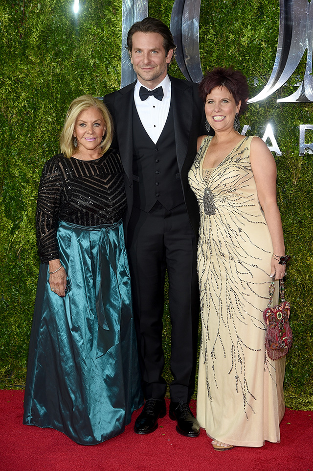 69-я церемония вручения наград премии Tony Awards: красная ковровая дорожка (фото 2)