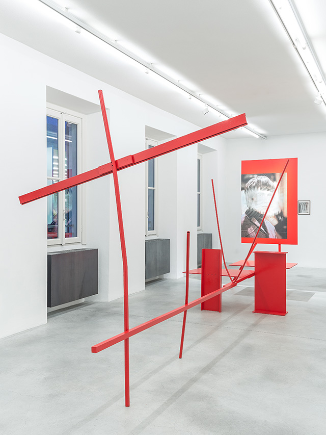 Новая выставка в Fondazione Prada в Милане (фото 4)