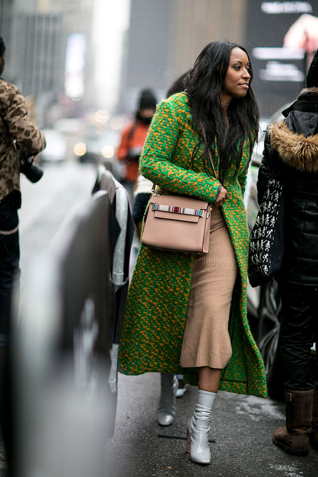 Неделя моды в Нью-Йорке, осень-зима 2016: street style. Часть 2 (фото 10)