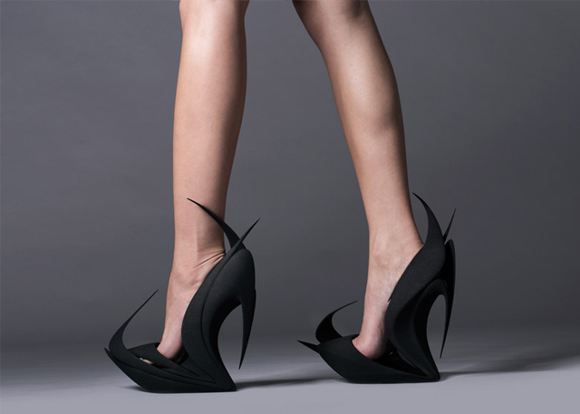 Коллеция 3D-обуви от Захи Хадид, Фернандо Ромеро и других дизайнеров (фото 2)