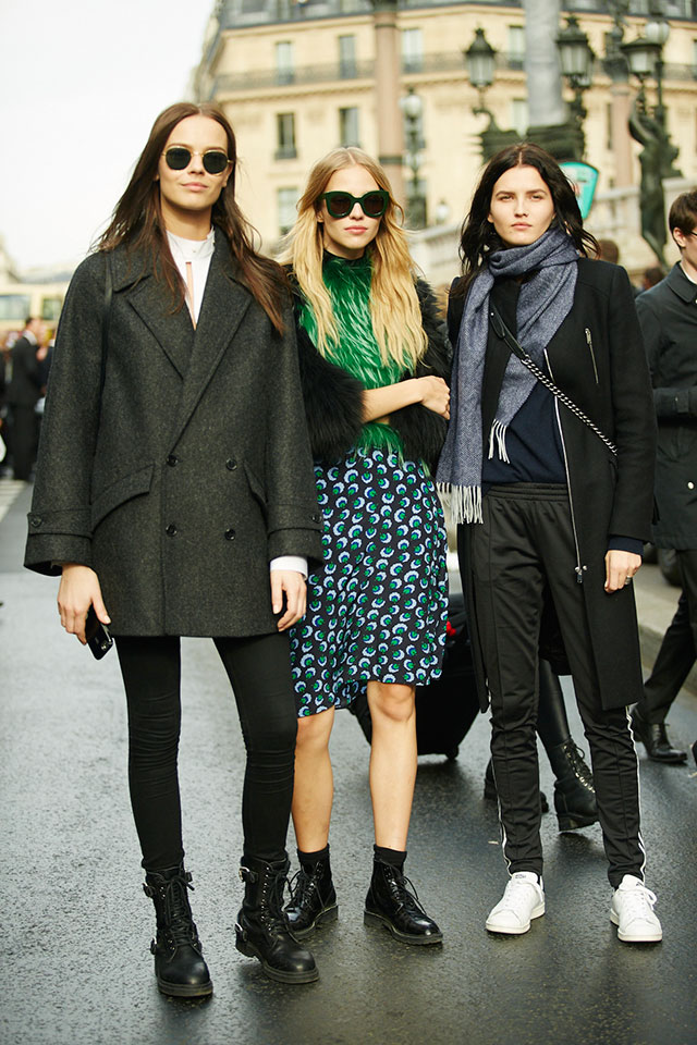Неделя моды в Париже, весна-лето 2016: street style. Часть 4 (фото 37)
