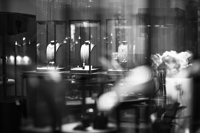 Презентация гида "Арт-Париж" и коктейль в бутике Cartier (фото 1)