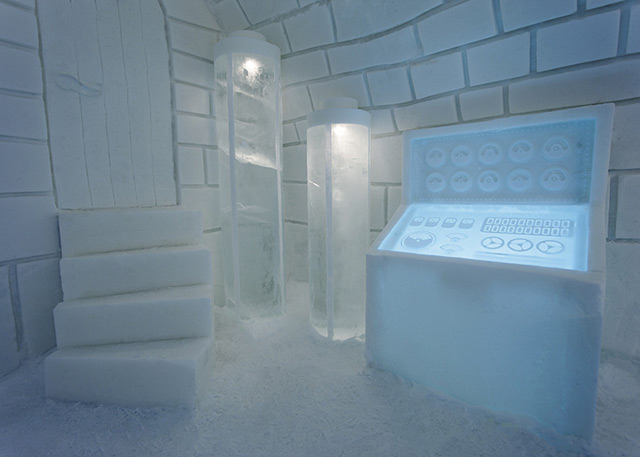 Необычный номер в шведском ледяном отеле (фото 2)