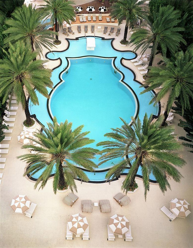 Tommy Hilfiger собирается приобрести отель в Майами (фото 2)