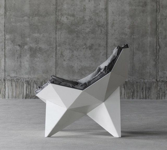 Футуристическое кресло Q1 от украинской дизайн-студии (фото 1)