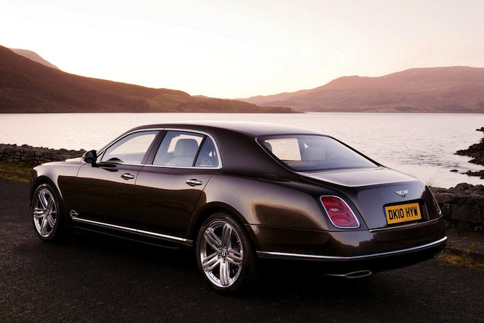 В Женеве покажут новый Bentley Mulsanne (фото 13)