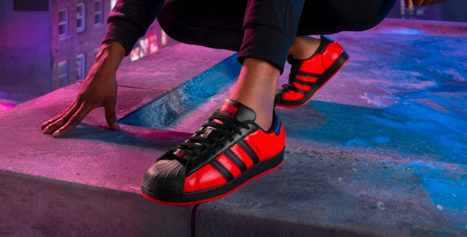 adidas super star spider man