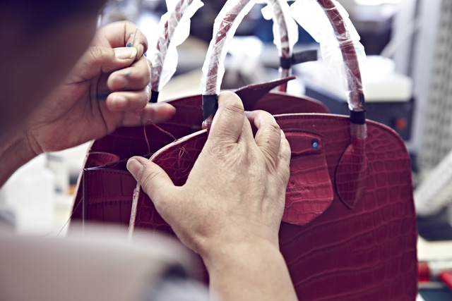 Мастерская Louis Vuitton: где и как делают сундуки знаменитого бренда (фото 14)