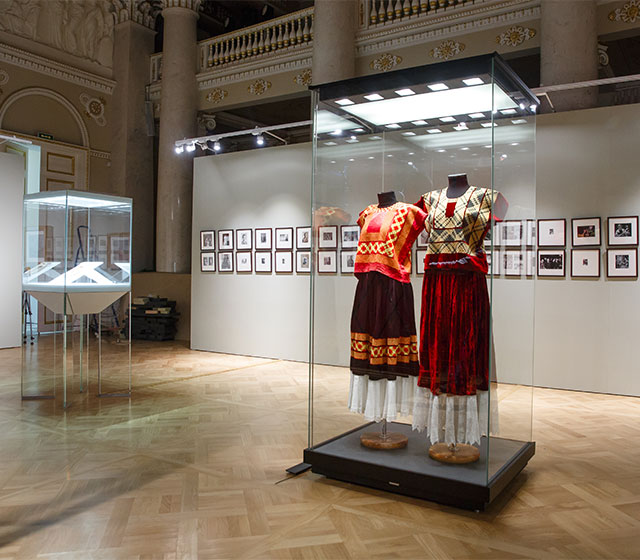 Узнать искусство: экскурсия по выставке Фриды Кало в Музее Фаберже (фото 4)