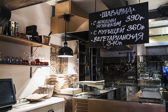 Ближний Восток стал еще ближе: второе кафе Laffa Laffa на Неглинной (фото 2)