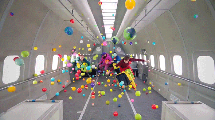 OK Go и S7 Airlines представили клип, снятый в невесомости