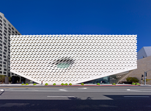 В Лос-Анджелесе открывается The Broad Museum (фото 1)
