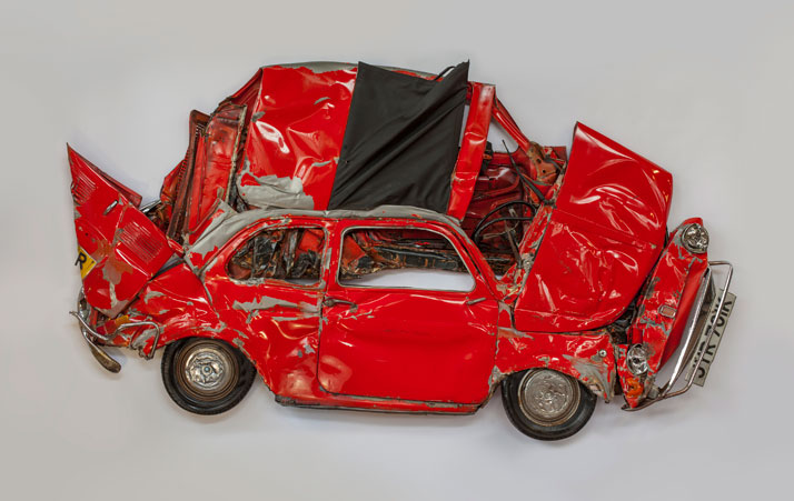 Раздавленные автомобили на выставке Рона Арада (фото 7)