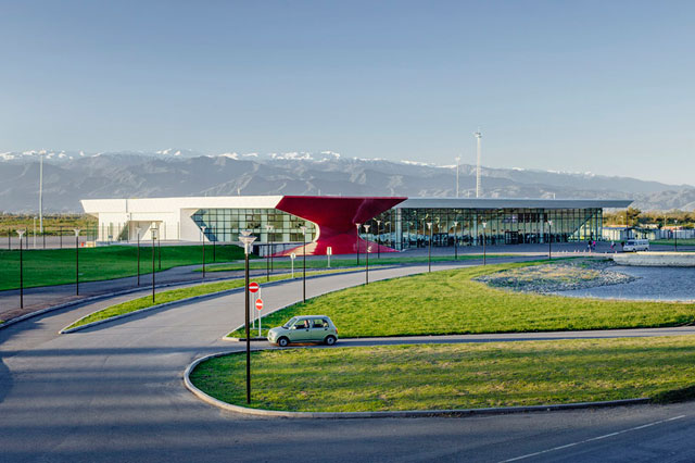 UNStudio построили новый аэропорт в Грузии (фото 2)