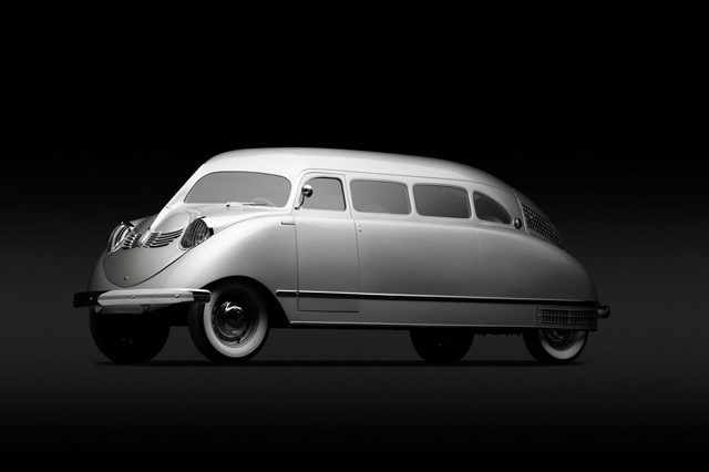 Dream Cars: выставка ретрофутуристичных автомобилей (фото 1)
