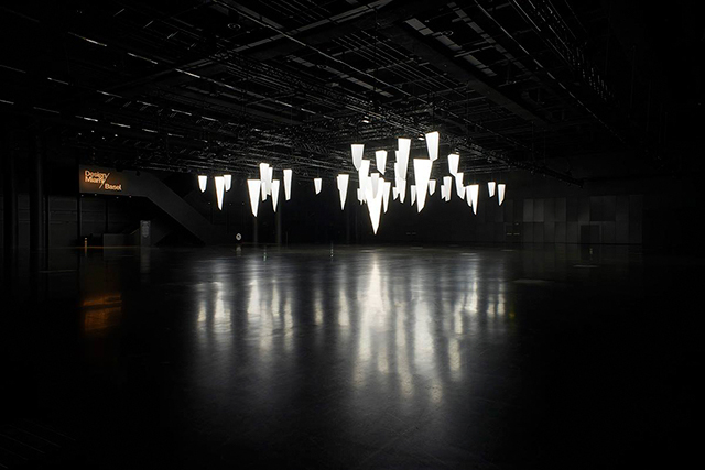 "Живые" лампы Джейми Зигельбаума на Design Miami/Basel (фото 2)