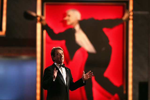 Кто пришел поздравить Стива Мартина с премией AFI Life Achievement Award (фото 5)