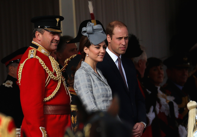Королевская семья на приветственной встрече президента Сингапура в Лондоне (фото 1)