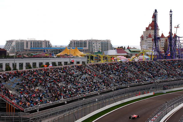 В Сочи прошел этап "Формулы-1" (фото 2)