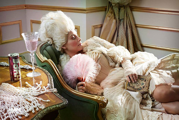 Ким Кардашьян в образах Одри Хепберн и Марии-Антуанетты (фото 3)