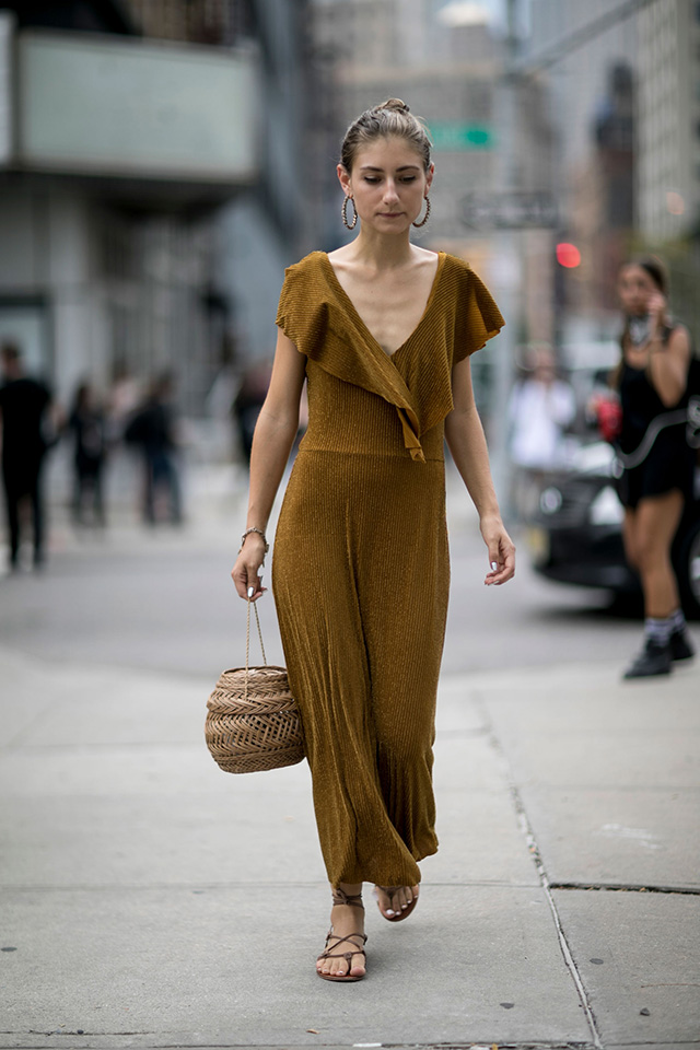 Что носят на Неделе моды в Нью-Йорке: 2 часть (фото 18)