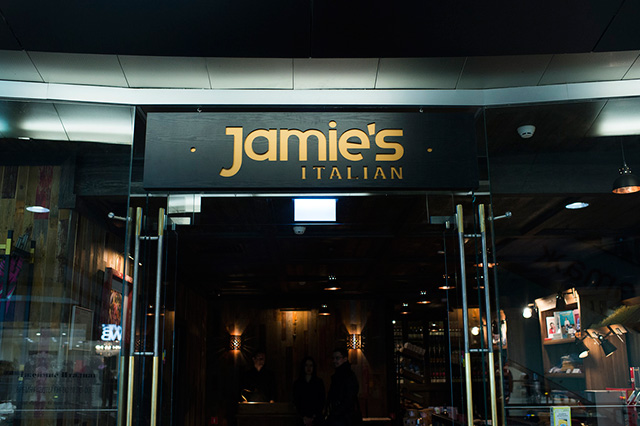 Ресторан Jamie's Italian: первый ресторан Джейми Оливера в Москве (фото 1)