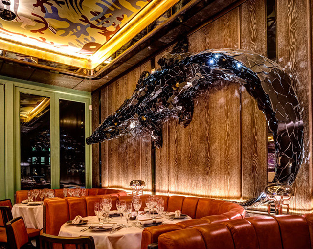 Фрэнк Гери, Дэмиен Херст и другие: лондонский ресторан Sexy Fish с акцентом на искусство (фото 2)