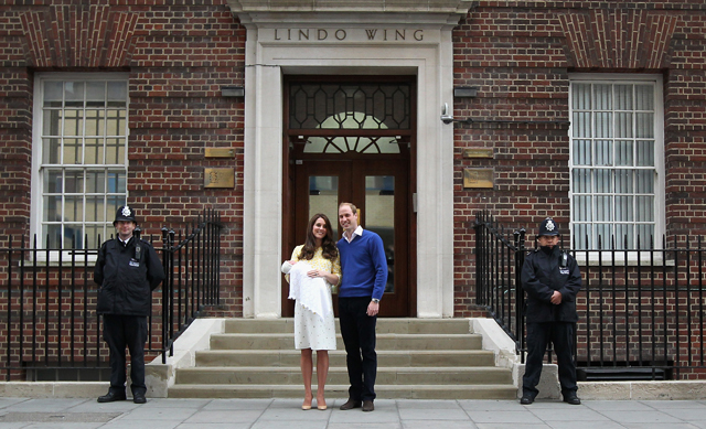 Герцог и герцогиня Кембриджские объявили имя дочери (фото 1)