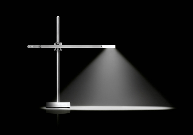 Dyson создал лампу со сроком службы 37 лет (фото 1)