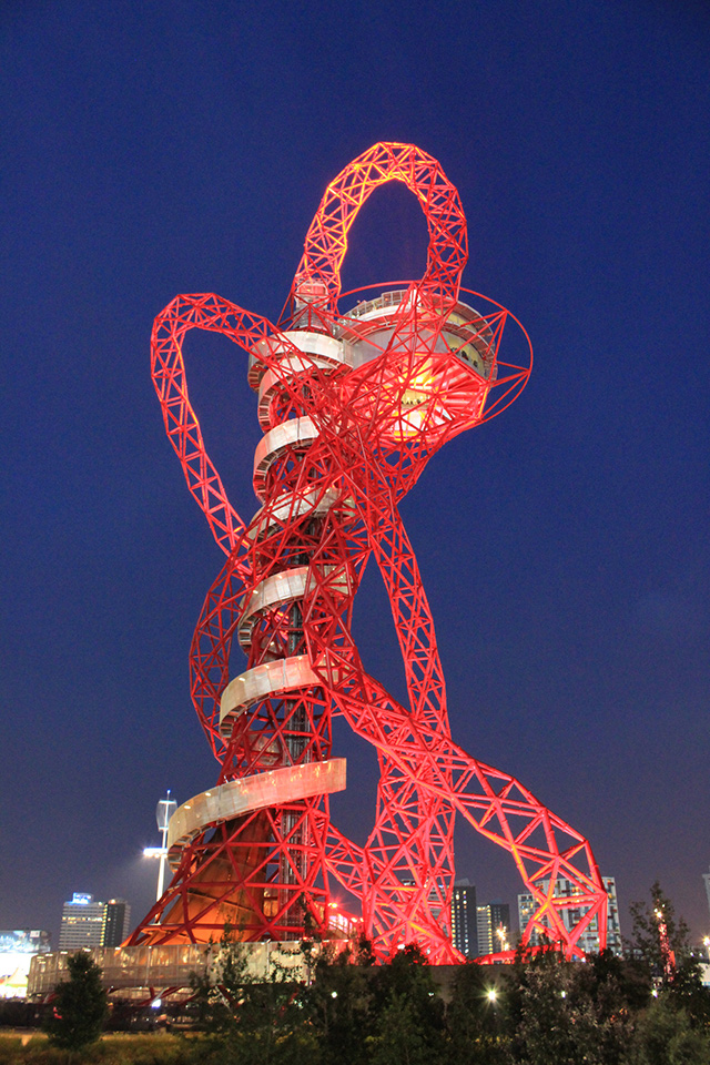 Лондонцы пристроят к башне Аниша Капура гигантскую горку (фото 2)