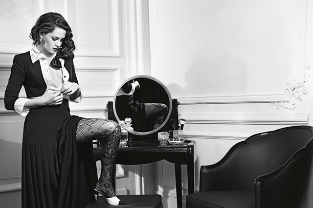 Кристен Стюарт в "римской" кампании Chanel (фото 1)