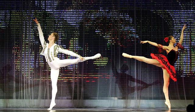 Светлана Захарова и звезды мирового балета в Сочи (фото 1)