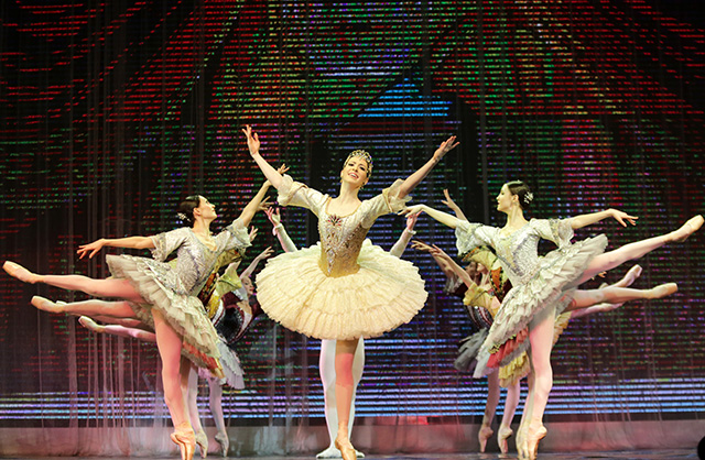 Светлана Захарова и звезды мирового балета в Сочи (фото 4)